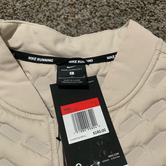 Brand New Men’s Nike Running Aeroloft Vest Pockets - Picture 7 of 7